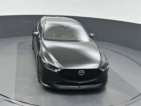 Used 2024 MAZDA MAZDA3 Hatchback w/ Appearance Package image 36