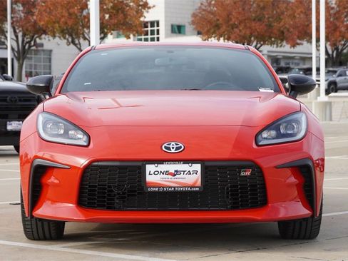 New 2026 Toyota GR86 Premium image 3