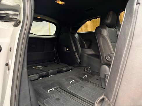 Used 2025 Toyota Sienna Limited image 12