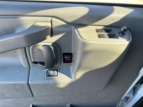 Used 2023 Chevrolet Express 3500 LS image 12