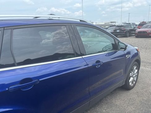 Used 2016 Ford Escape Titanium w/ Equipment Group 301A AWD/4WD image 25