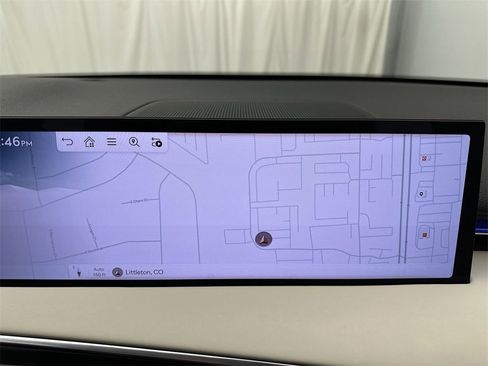 Used 2026 Genesis GV70 2.5T Advanced image 18