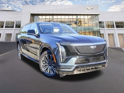 Used 2026 Cadillac Escalade IQ Luxury 1 AWD/4WD image 3