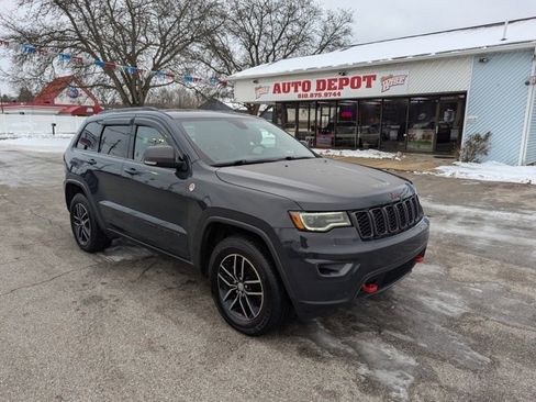 Used 2018 Jeep Grand Cherokee Trailhawk w/ Trailhawk Luxury Group image 1