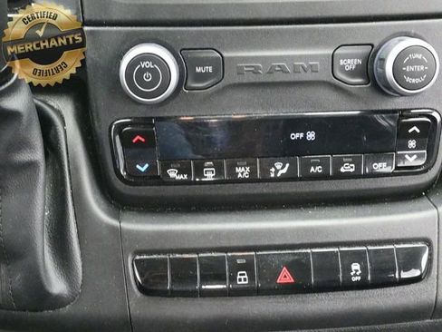Used 2025 RAM ProMaster 2500 w/ Convenience Group image 17