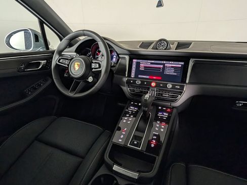 New 2026 Porsche Macan GTS AWD/4WD image 22