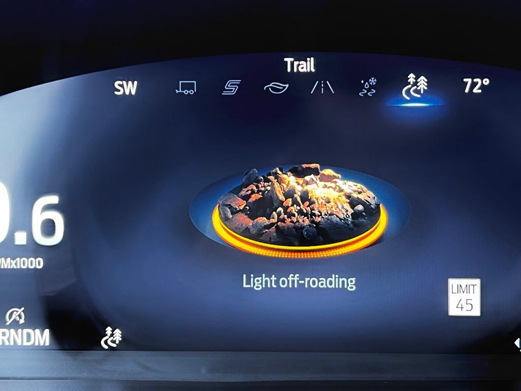 Used 2025 Ford Explorer ST RWD image 36