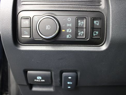 Used 2026 Ford F250 Platinum w/ FX4 Off-Road Package AWD/4WD image 65