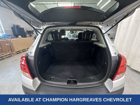 Used 2016 Chevrolet Trax LS AWD/4WD image 34