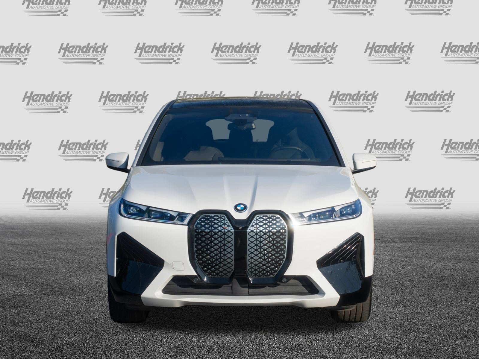 Certified 2024 BMW iX xDrive50 w/ Premium Package AWD/4WD image 3