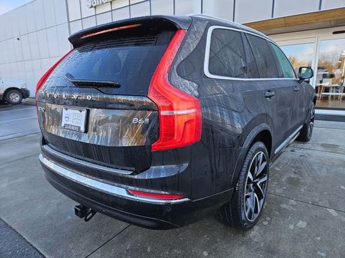 Used 2023 Volvo XC90 B6 Plus w/ Protection Package Premier image 5