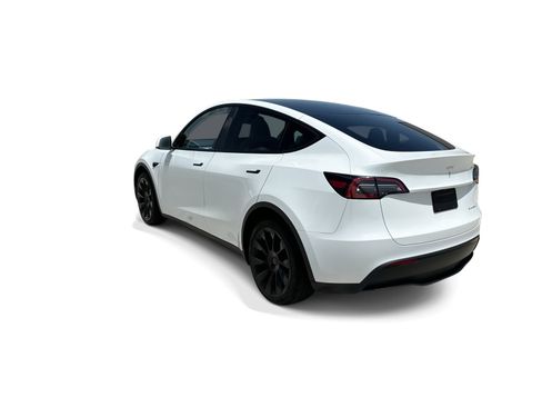 Certified 2023 Tesla Model Y Long Range AWD/4WD image 4