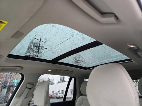 Certified 2023 Volvo XC90 T8 Plus w/ Protection Package Premier image 22