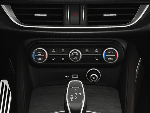 New 2025 Alfa Romeo Stelvio Sprint image 24