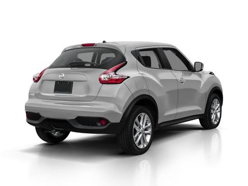 Used 2017 Nissan Juke S FWD image 2