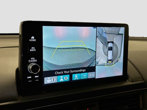 Used 2024 Honda Pilot TrailSport image 22