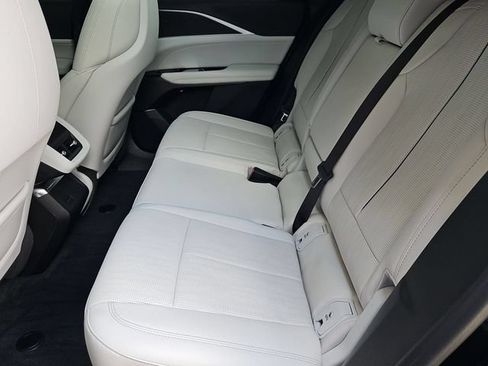 Used 2025 Cadillac Lyriq Sport RWD image 26