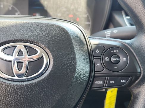 Certified 2025 Toyota Corolla LE FWD image 17
