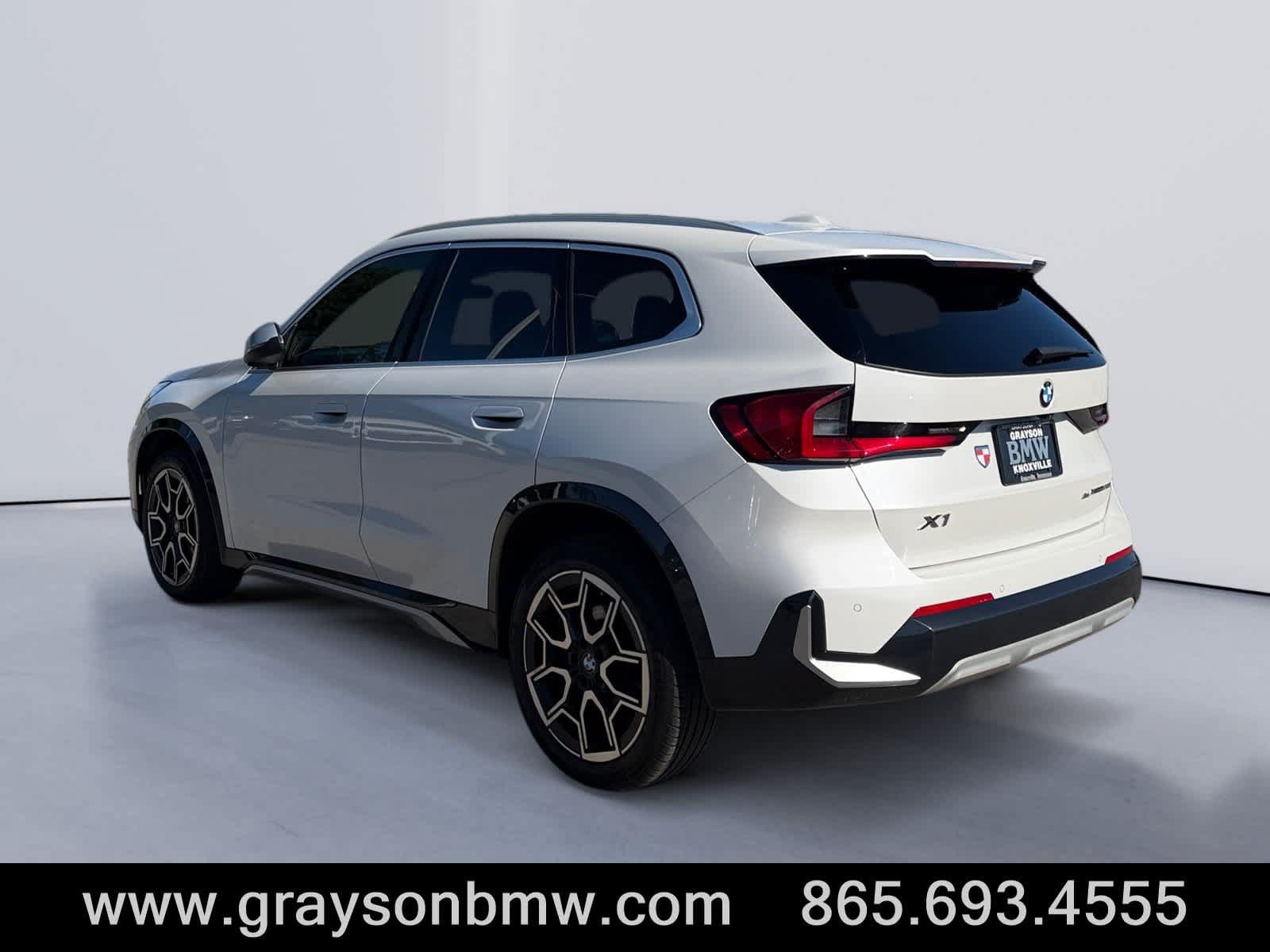 Used 2023 BMW X1 xDrive28i w/ Convenience Package AWD/4WD image 5
