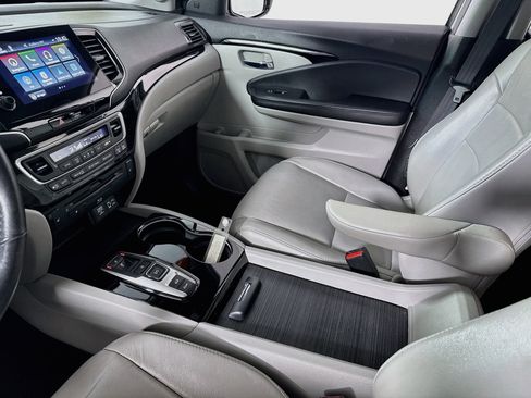 Used 2021 Honda Pilot Touring image 26