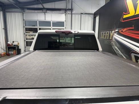 Used 2023 GMC Sierra 1500 Denali w/ Technology Package AWD/4WD image 20