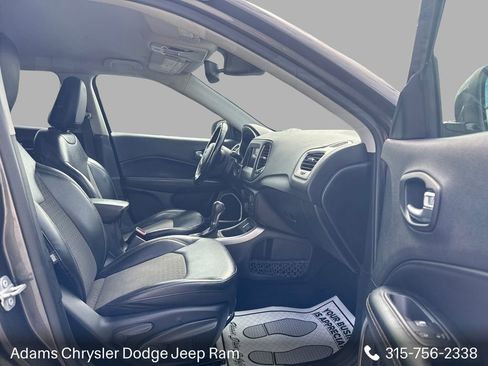 Used 2020 Jeep Compass Latitude w/ Advanced Safety Group FWD image 13