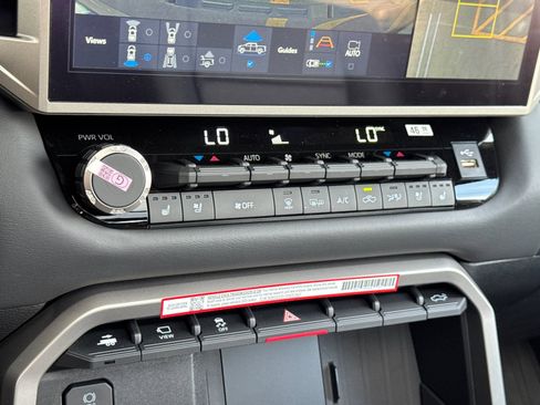 New 2026 Toyota Tundra Platinum image 18