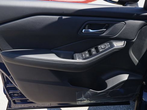 New 2026 Nissan Rogue SV FWD image 23