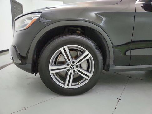 Used 2020 Mercedes-Benz GLC 300 4MATIC image 30