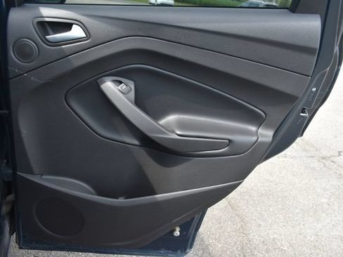 Used 2019 Ford Escape Titanium AWD/4WD image 45