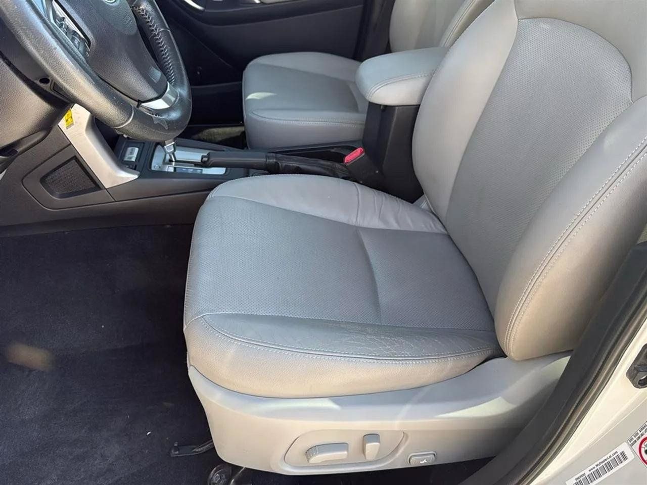 Used 2014 Subaru Forester 2.5i Limited w/ Popular Package #2 AWD/4WD image 35