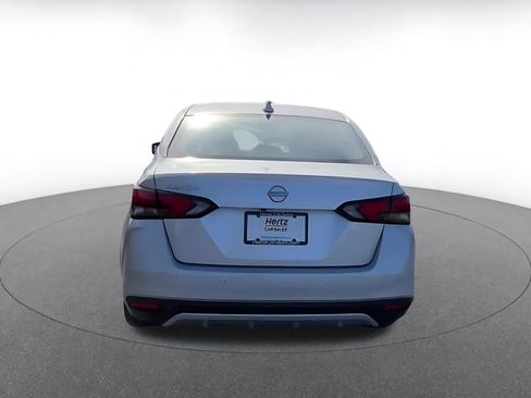 Used 2025 Nissan Versa SV image 12