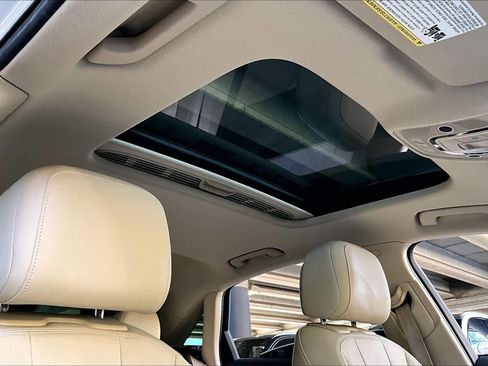 Used 2017 Audi A4 2.0T Ultra Premium w/ Convenience Package image 13