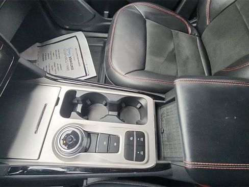 Used 2022 Ford Explorer ST-Line w/ Class IV Trailer Tow Package image 25