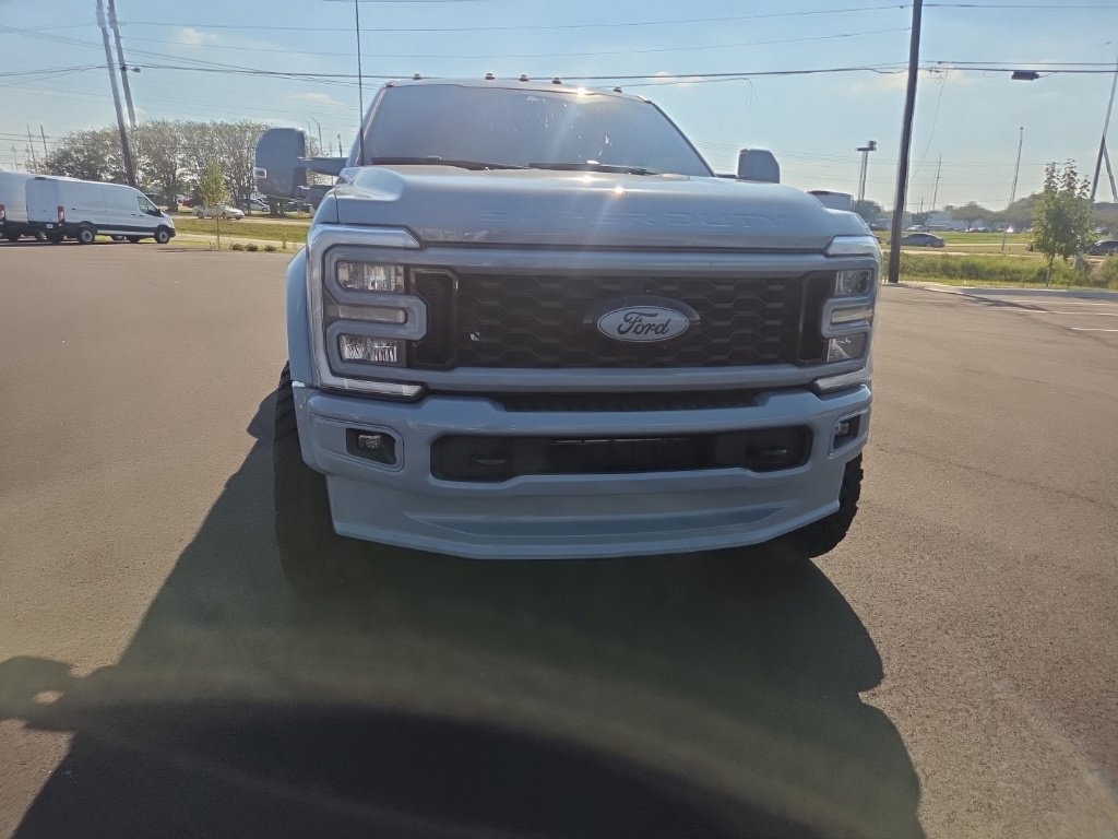 Used 2025 Ford F450 Lariat w/ FX4 Off-Road Package AWD/4WD image 2