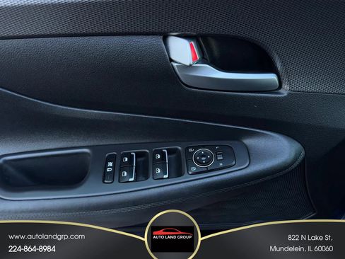 Used 2020 Hyundai Santa Fe SEL image 26