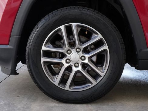 Used 2018 Jeep Compass Latitude w/ Popular Equipment Group image 25