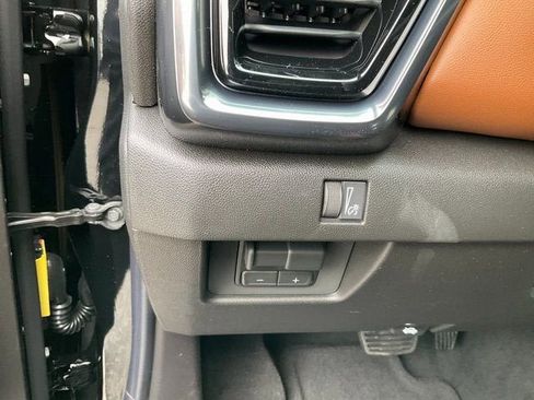 New 2026 GMC Canyon AT4 image 6