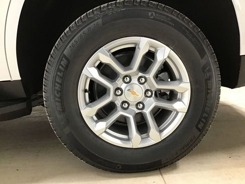 New 2026 Chevrolet Tahoe LS image 33