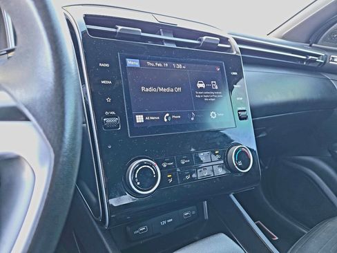 Used 2022 Hyundai Santa Cruz SEL image 15