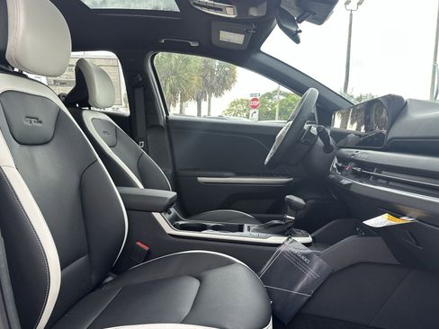 New 2026 Kia K4 GT-Line FWD image 24