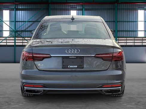 Used 2020 Audi A4 2.0T Premium image 4