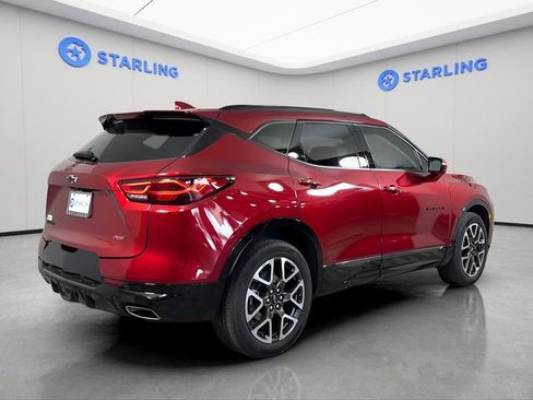Used 2023 Chevrolet Blazer RS w/ Driver Confidence II Package FWD image 9