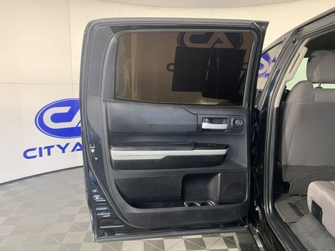 Used 2019 Toyota Tundra SR5 w/ SR5 Upgrade Package image 29