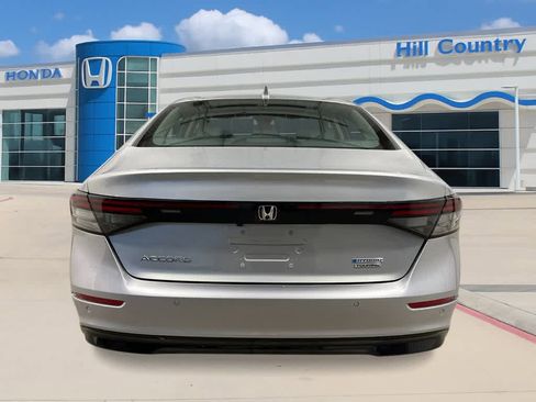 New 2025 Honda Accord Touring image 4