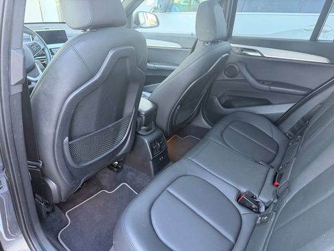 Certified 2022 BMW X1 xDrive28i w/ Convenience Package image 4