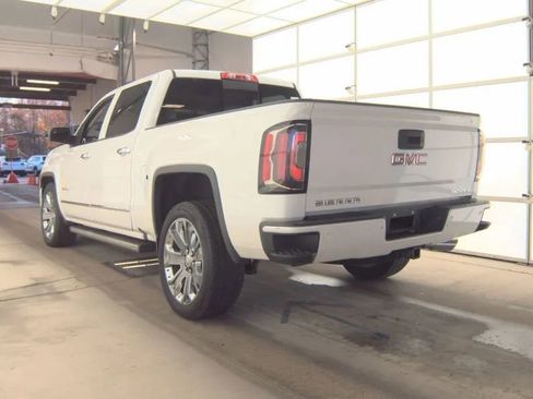 Used 2016 GMC Sierra 1500 Denali w/ Denali Ultimate Package image 3