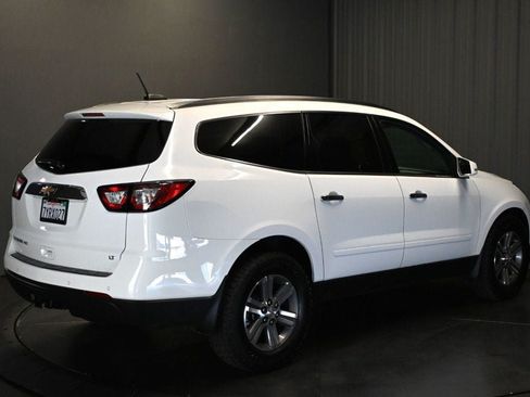 Used 2017 Chevrolet Traverse LT AWD/4WD image 5