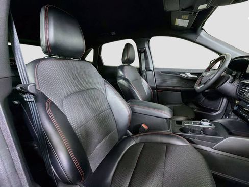 Used 2023 Ford Escape ST-Line w/ Tech Pack #1 FWD image 28
