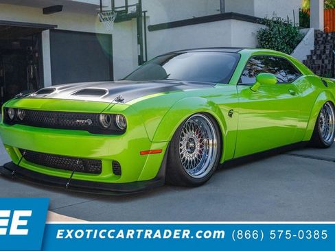 Used 2019 Dodge Challenger SRT Hellcat Redeye RWD image 1